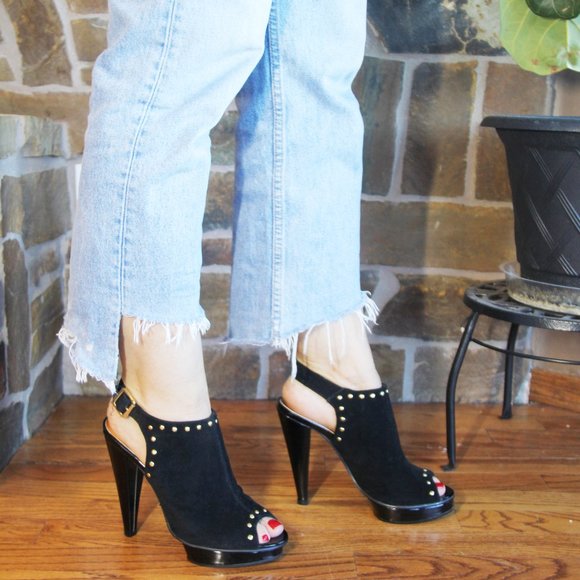 Steve Madden Shoes - Steve Madden Studded Black Suede Platform Heels Sz